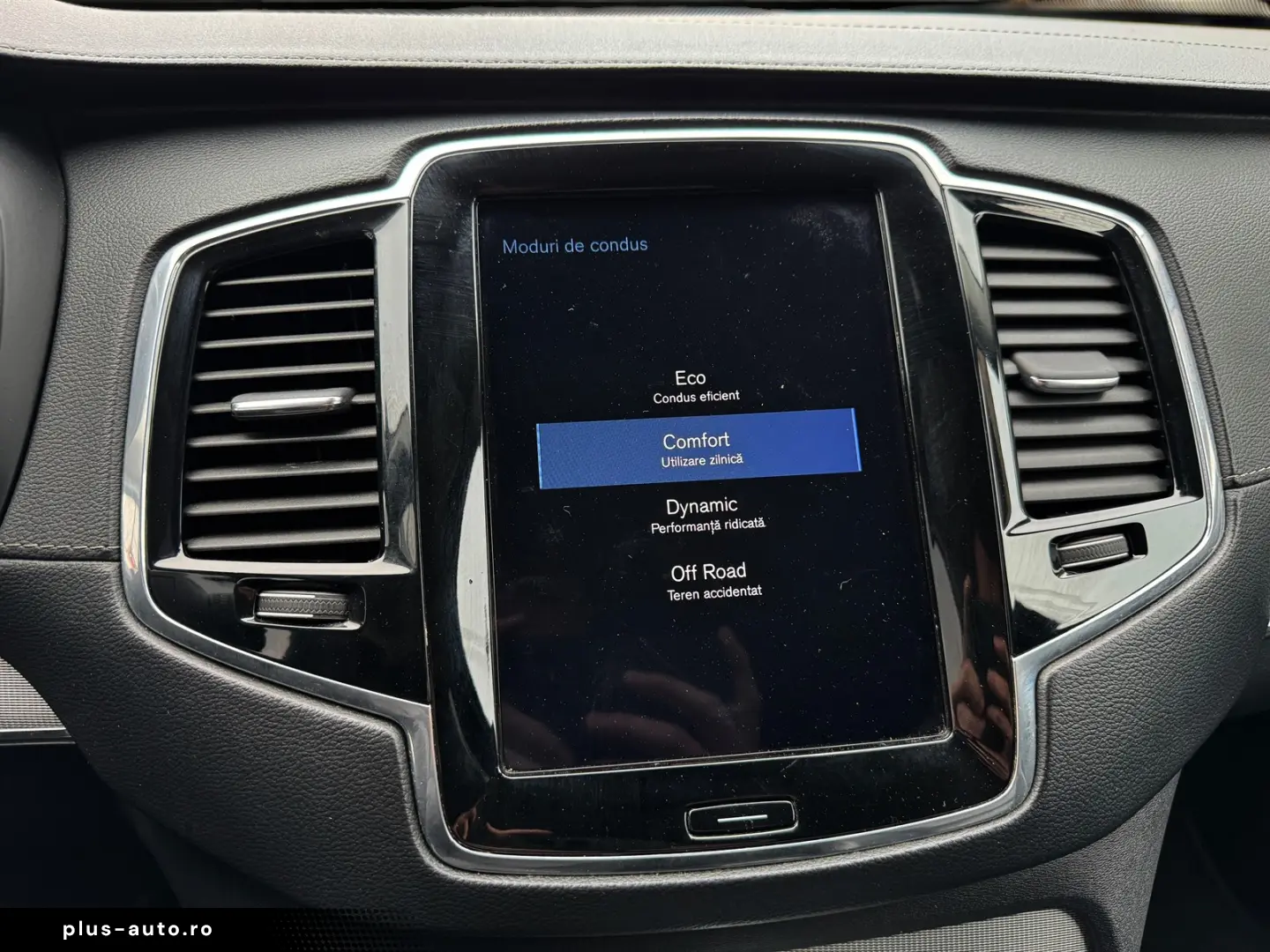VOLVO XC90 D5 AWD Geartronic Inscription
