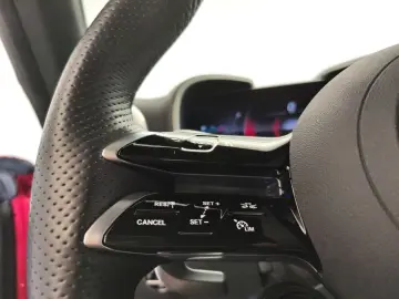 MERCEDES-BENZ SL 63 4M  Premium  Massage Liftsys 21  HeadUp