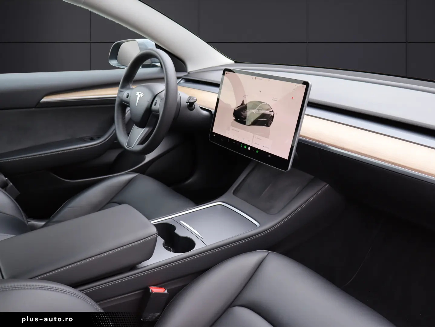 Tesla Model 3 AWD Long Range