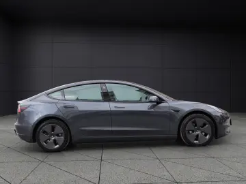 Tesla Model 3 AWD Long Range