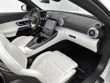 MERCEDES-BENZ SL 63 AMG SL automatik 4MATIC    MANUF&hellip;