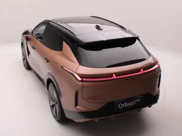 Lynk&Co 08 1.5 T PHEV 200KM Electric   More   HK   Massage