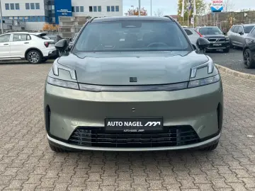 Lynk&Co 08 More Long-Range-Hybrid