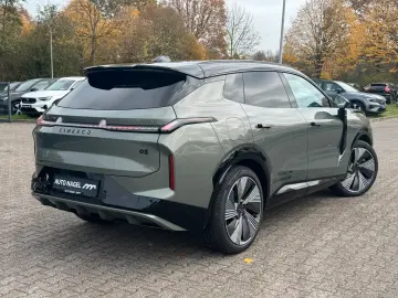Lynk&Co 08 More Long-Range-Hybrid