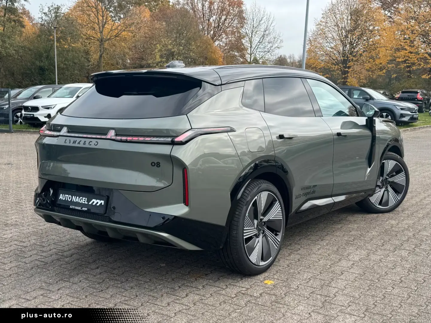 Lynk&Co 08 More Long-Range-Hybrid