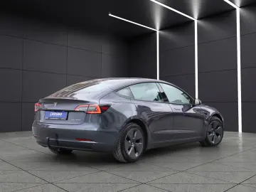 Tesla Model 3 AWD Long Range