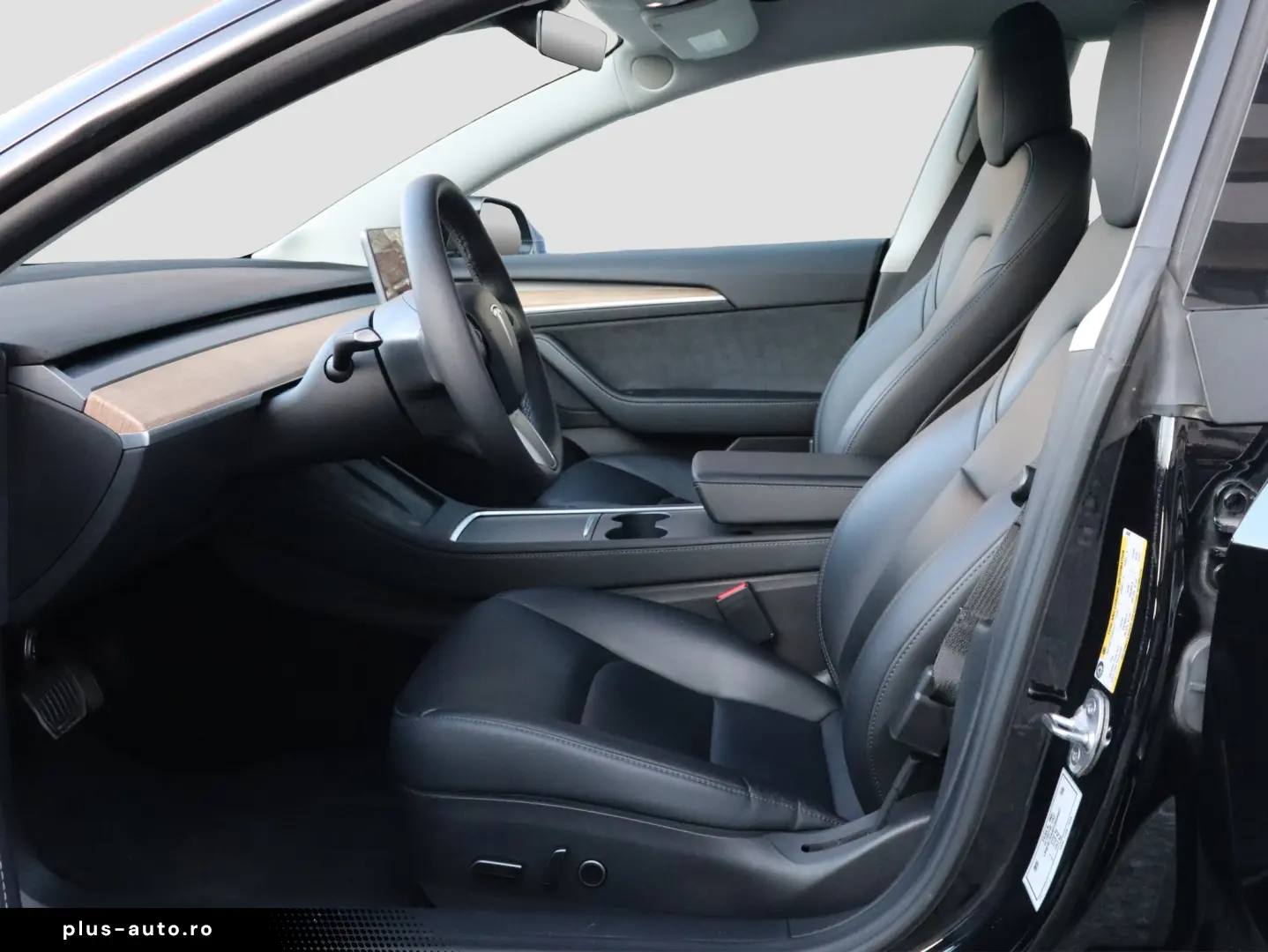 Tesla Model 3 AWD Long Range