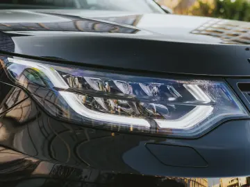 Land Rover Discovery 3.0L SD6 HSE 7 Locuri