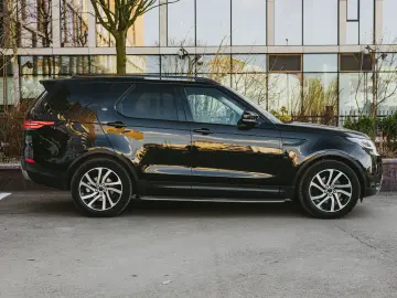 Land Rover Discovery 3.0L SD6 HSE 7 Locuri