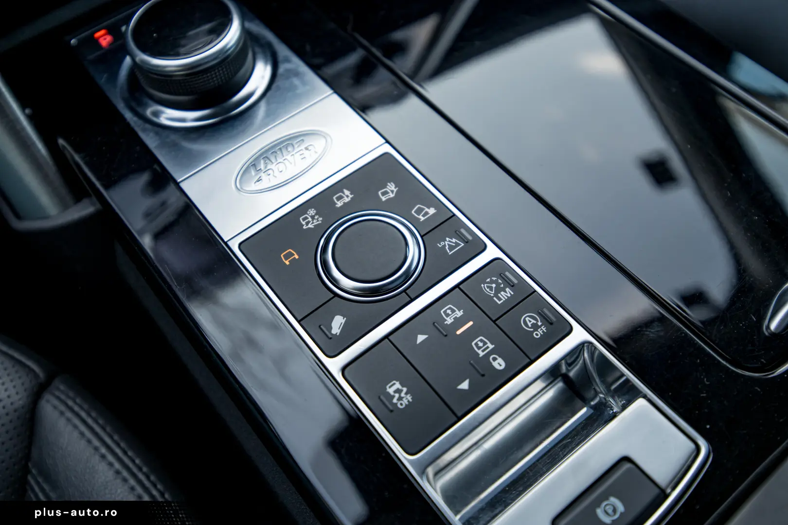 Land Rover Discovery 3.0L SD6 HSE 7 Locuri