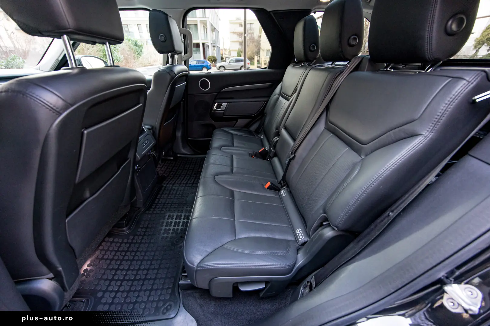 Land Rover Discovery 3.0L SD6 HSE 7 Locuri