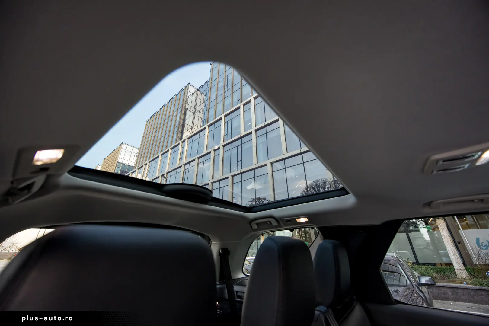 Land Rover Discovery 3.0L SD6 HSE 7 Locuri