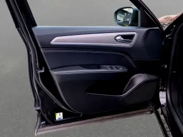 Renault Arkana E-TECH 145 Techno