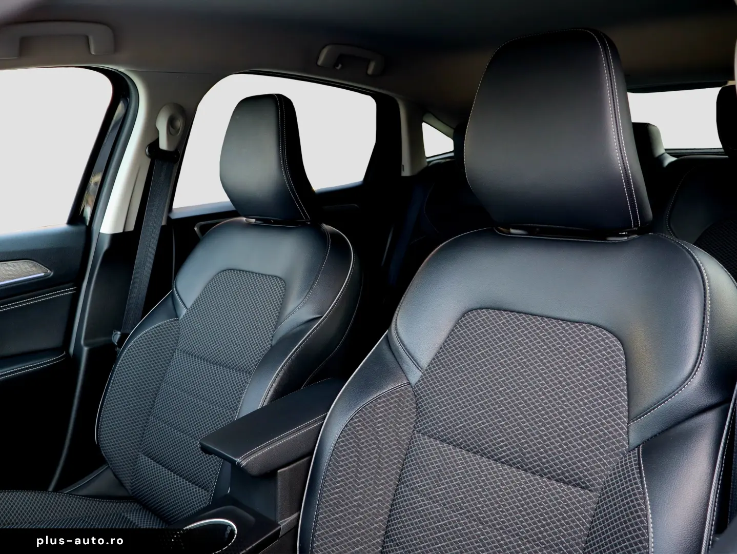 Renault Arkana E-TECH 145 Techno