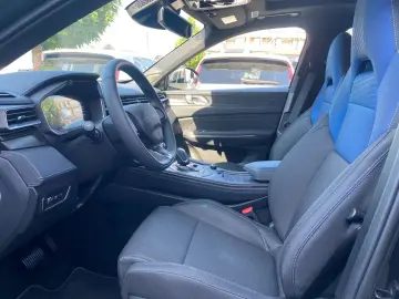 LYNC AND CO 01 192kW El. Panodach Navi Memory Sitze Soundsys