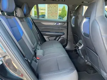 LYNC AND CO 01 192kW El. Panodach Navi Memory Sitze Soundsys