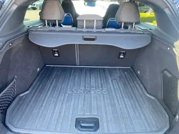 LYNC AND CO 01 192kW El. Panodach Navi Memory Sitze Soundsys