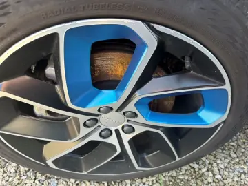 LYNC AND CO 01 192kW El. Panodach Navi Memory Sitze Soundsys