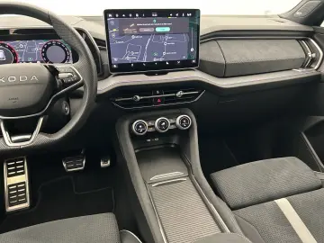 SKODA Kodiaq 2.0 TDI 4x4 Sportline DSG 7-Sitzer HUD Ma