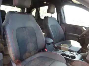 FORD Kuga ST-Line X FHEV 4x4 MatrixLED 360Kam iACC