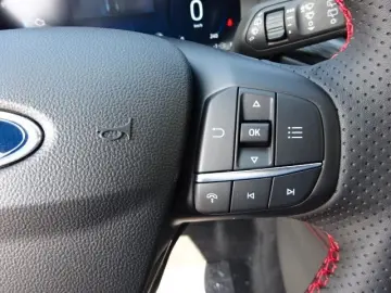 FORD Kuga ST-Line X FHEV 4x4 MatrixLED 360Kam iACC