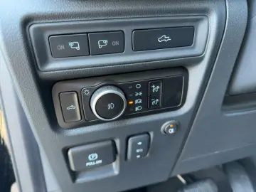 FORD F-150 Supercrew 3.5 l V6 Raptor Edition 330 kW