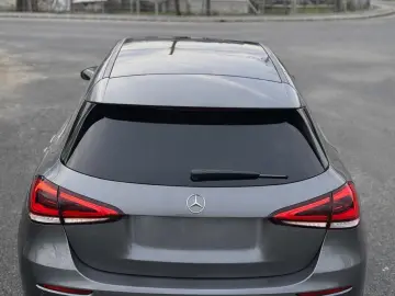 Mercedes-Benz A 220
