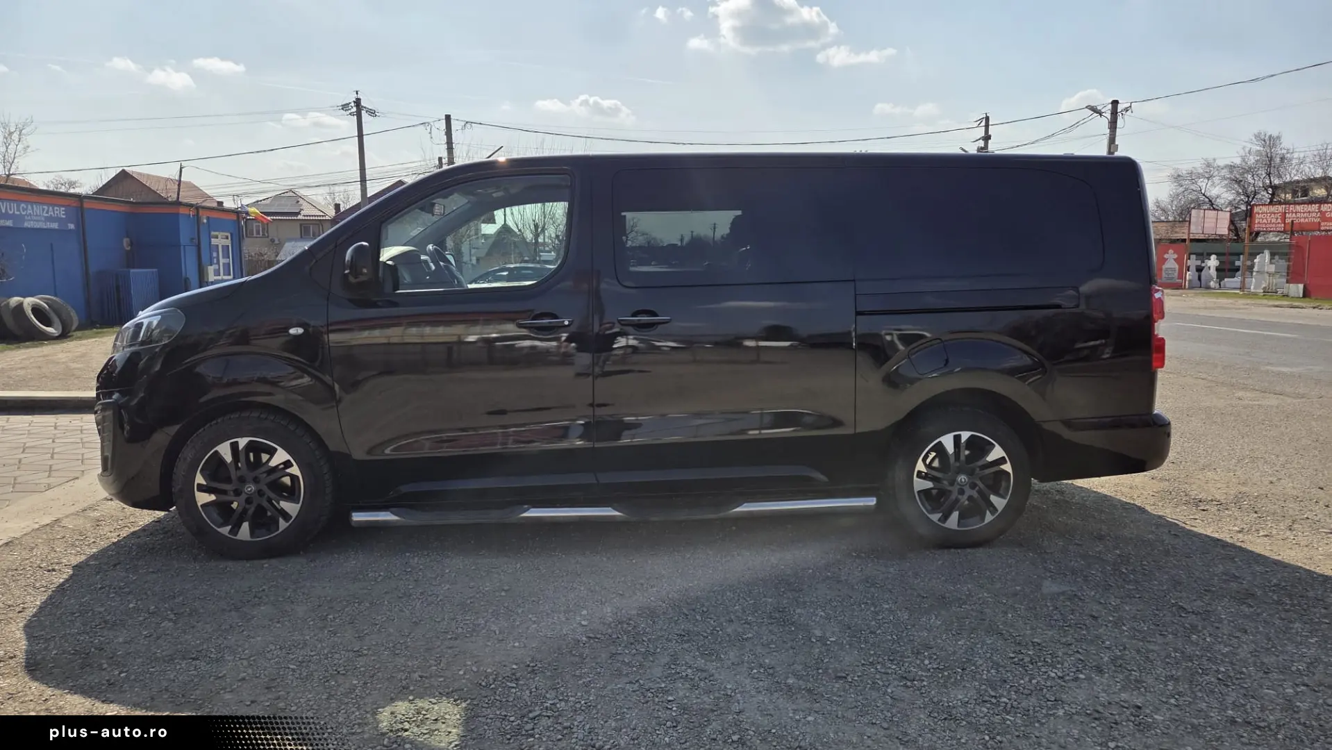 Opel Vivaro 2020  2.0d  177CP - impecabil