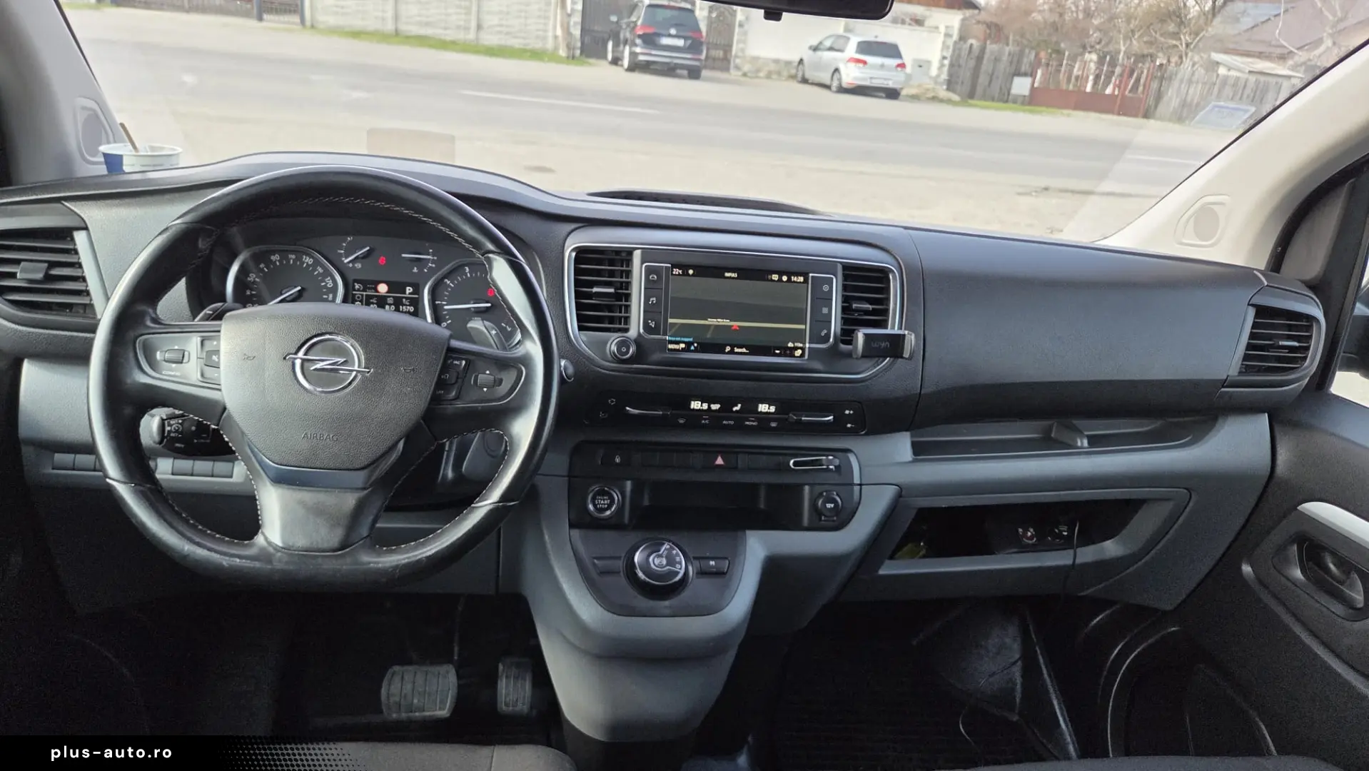 Opel Vivaro 2020  2.0d  177CP - impecabil