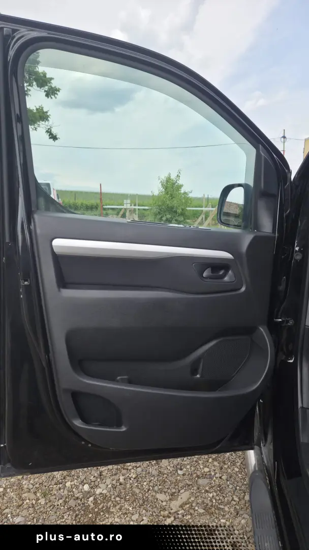Opel Vivaro 2020  2.0d  177CP - impecabil