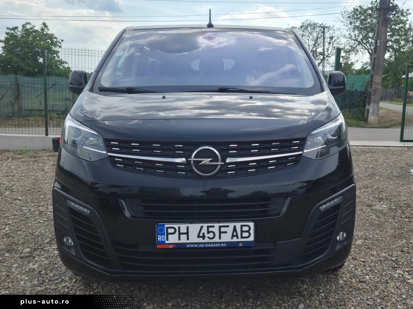 Opel Vivaro 2020  2.0d  177CP - impecabil