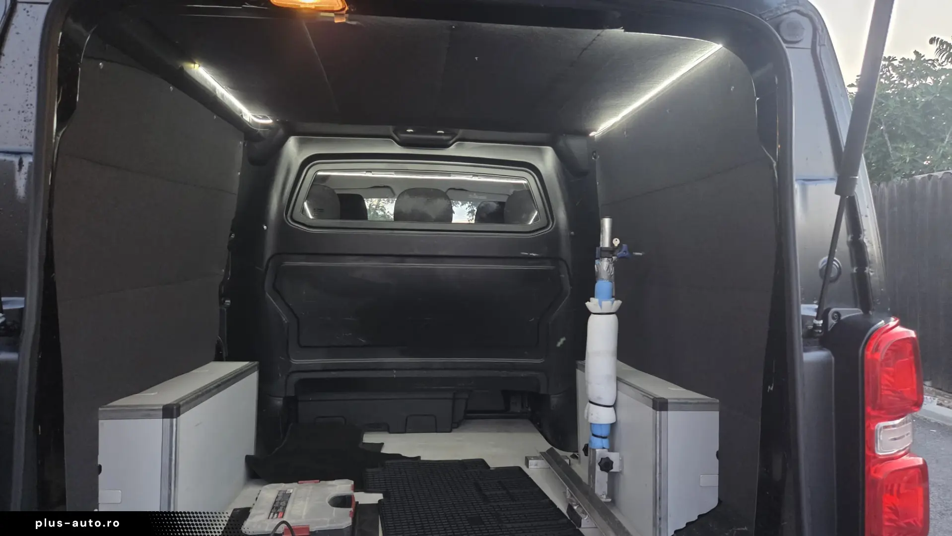 Opel Vivaro 2020  2.0d  177CP - impecabil