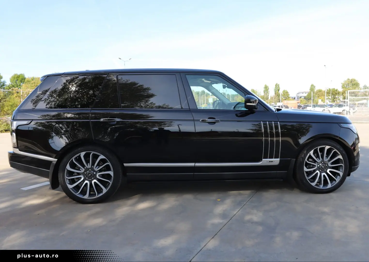 Land Rover Range Rover 3.0 l6 MHEV LWB SVAutobiography