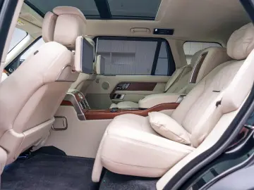 Land Rover Range Rover 3.0 l6 MHEV LWB SVAutobiography