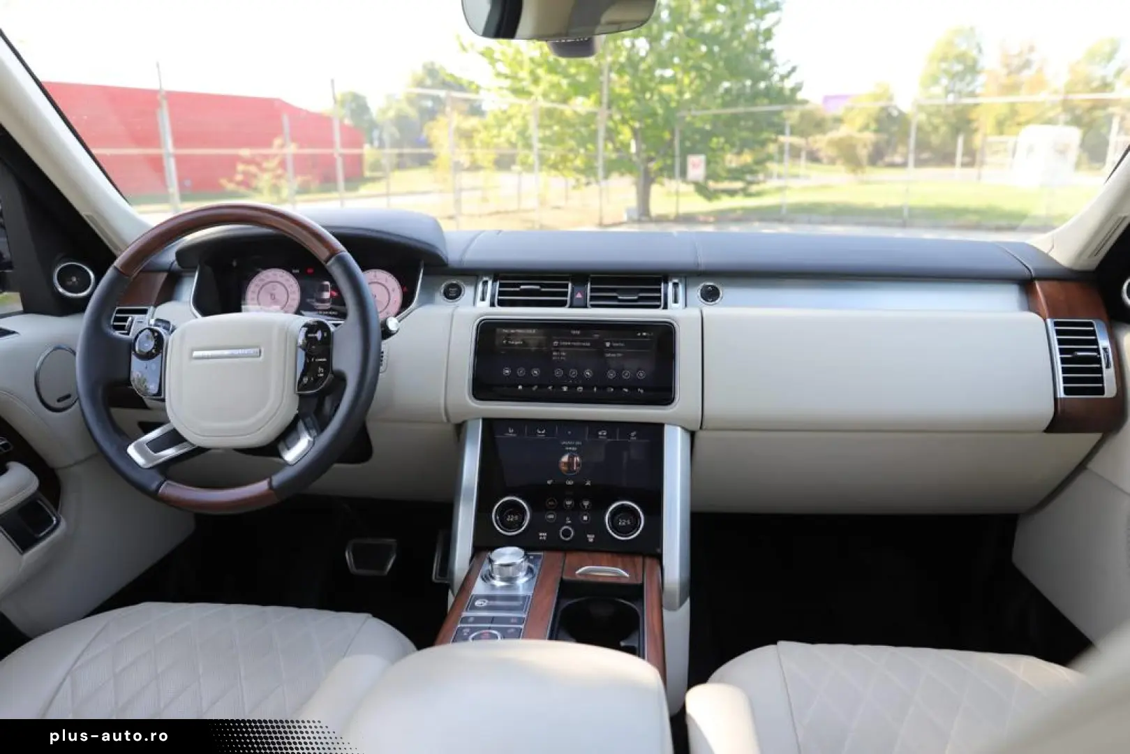 Land Rover Range Rover 3.0 l6 MHEV LWB SVAutobiography