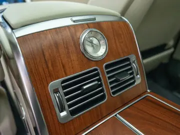 Land Rover Range Rover 3.0 l6 MHEV LWB SVAutobiography