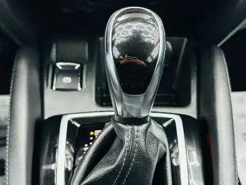 NISSAN Qashqai 2018 1.2i E6 Garantie 12 Luni Rate Avans 0 Do