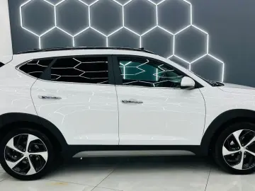 HYUNDAI TUCSON 2018 1.6i E6 Garantie 12 Luni Rate Avans 0 Do