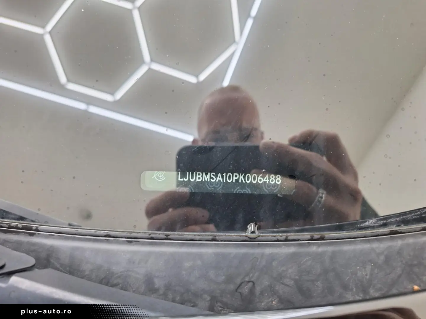 Lotus Eletre - Electric - Automatic - 612 hp - 37.821 km