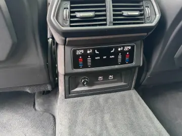 Lamborghini Urus SE 4.0 - AWD - Hibrid - 800 hp - 21.000 km