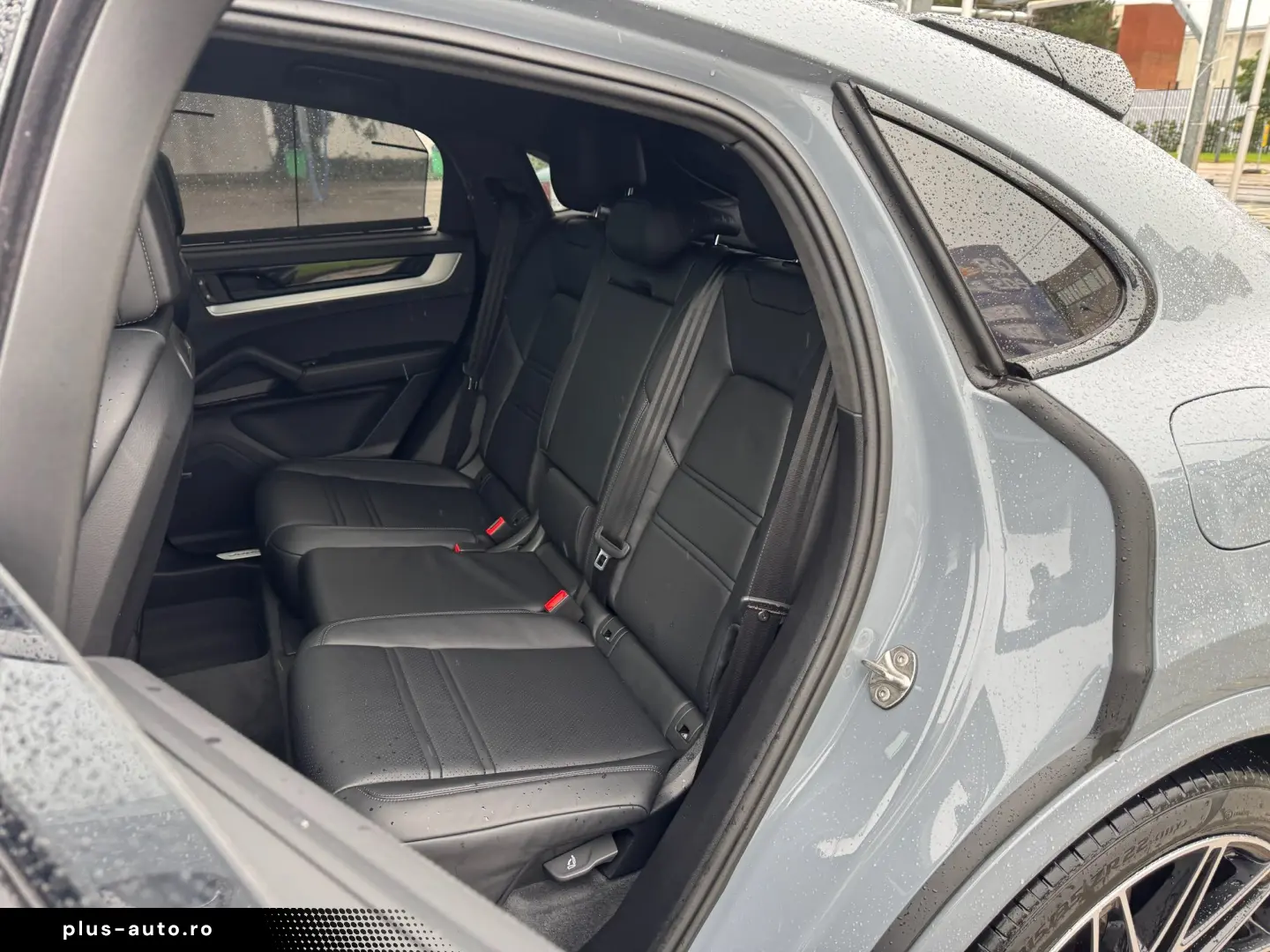 Porsche Cayenne Coupe Turbo 4.0 - Hibrid - 600 hp