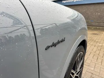 Porsche Cayenne Coupe Turbo 4.0 - Hibrid - 600 hp