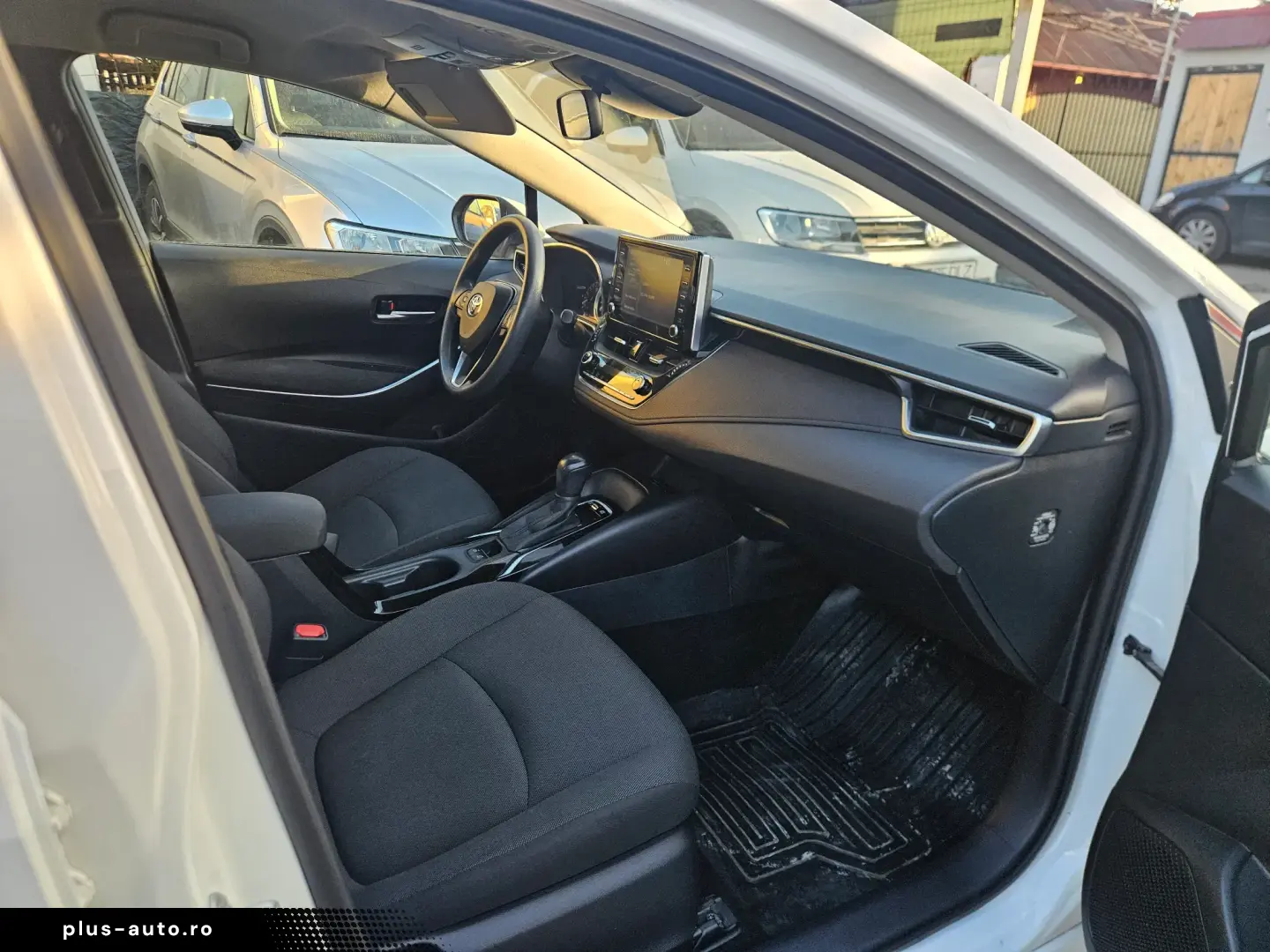 Sedan CumpRoNouLeasingOperat Navi clima TVA Ded Garantie