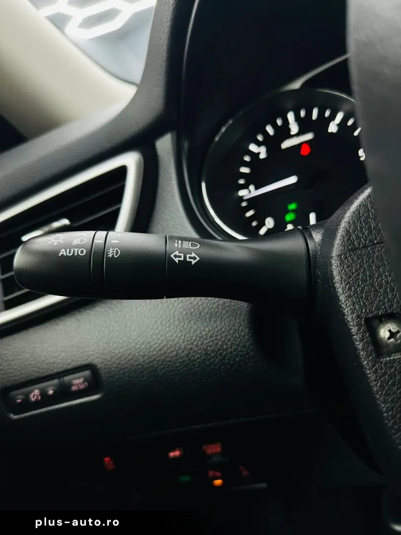 NISSAN X-TRAIL 2016 1.6D E6 Garantie 12 Luni Rate Avans 0 Do