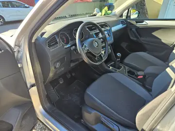 49000 km1.5tsi manual Camera spate  senz parc auto TVA Ded