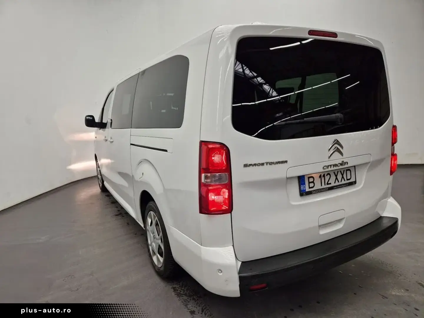 2022 Jumpy 9 locuri automata  XL lunga 5.30mCumpRoLeas TVA