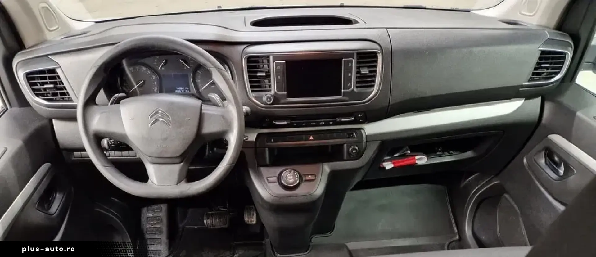 2022 Jumpy 9 locuri automata  XL lunga 5.30mCumpRoLeas TVA