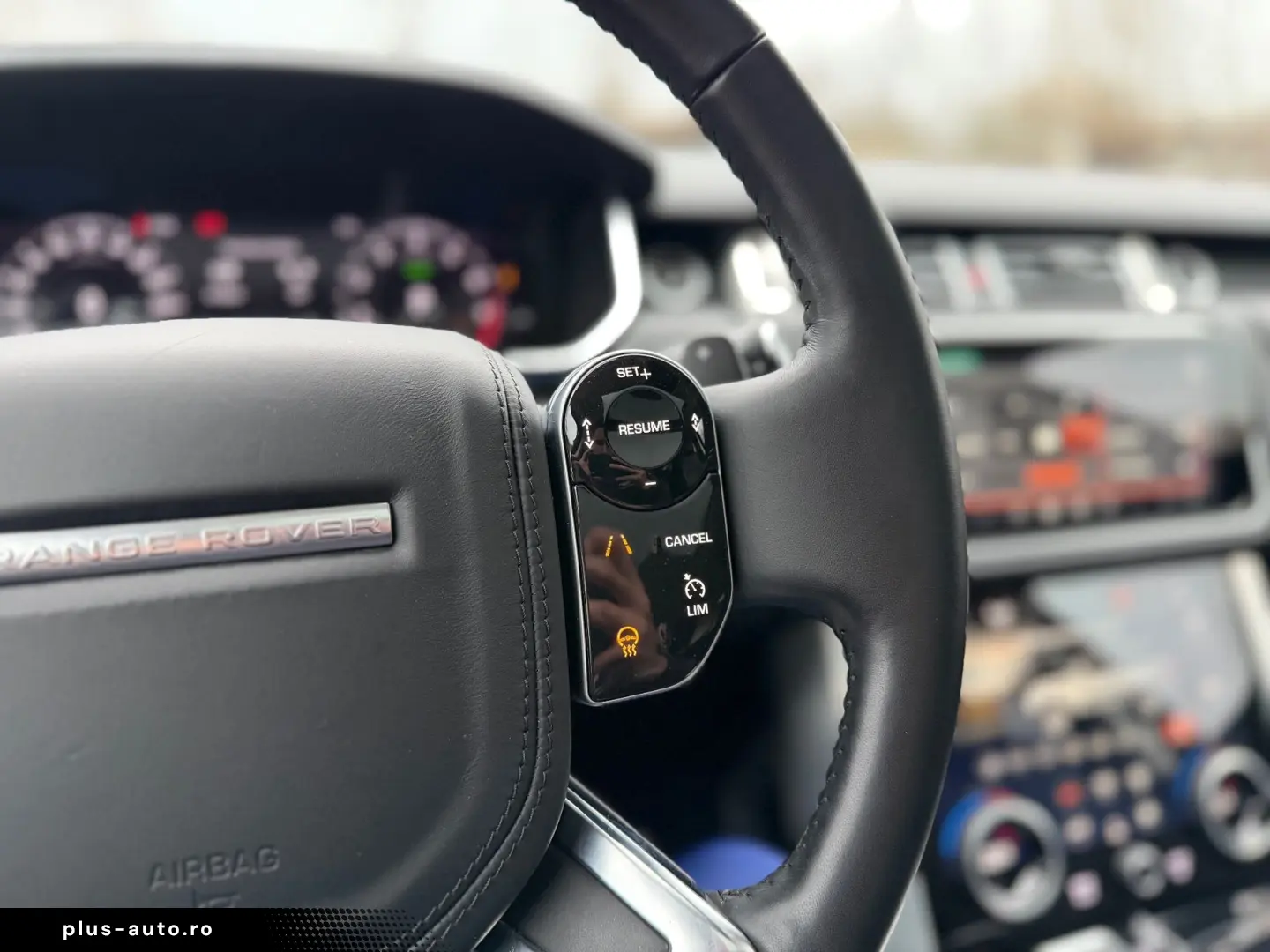 Land-Rover Range-Rover Gen-Iv-2012-2021