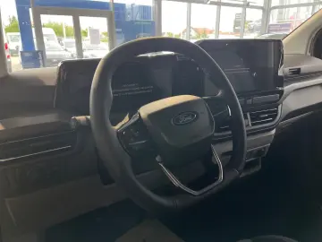 Ford Tourneo-Custom-