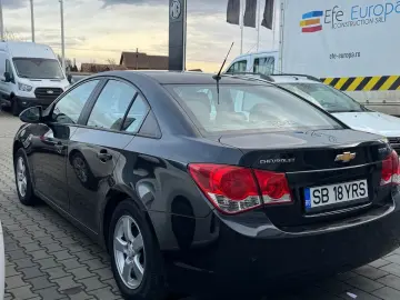 Chevrolet Cruze Gen-I-2009-2016